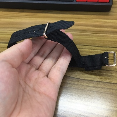 DW手表尼龙表带好不好？ 深度评测DW手表的尼龙表带 手表 尼龙表带 手表资讯  第1张