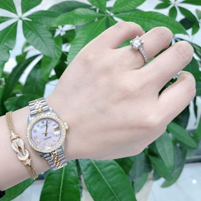 女装劳力士手表 时尚女性必备的手表款式推荐 佩戴 款式 手表 劳力士 手表资讯  第1张