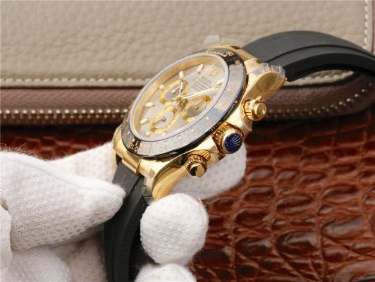 :LV表高仿版媲美正品超值收藏 材质 正品 LV 手表资讯 第3张 :LV表高仿版媲美正品超值收藏 材质 正品 LV 手表资讯 第3张