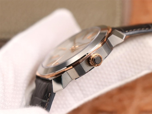 高仿表3a品质卓越复刻经典款式 3A 品质 高仿表 手表资讯 第2张 高仿表3a品质卓越复刻经典款式 3A 品质 高仿表 手表资讯 第2张