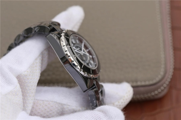 高仿表品质之谜超A货款款精选让你轻松拥有高端品味 品质 精选 手表 高仿表 手表资讯 第2张 高仿表品质之谜超A货款款精选让你轻松拥有高端品味 品质 精选 手表 高仿表 手表资讯 第2张
