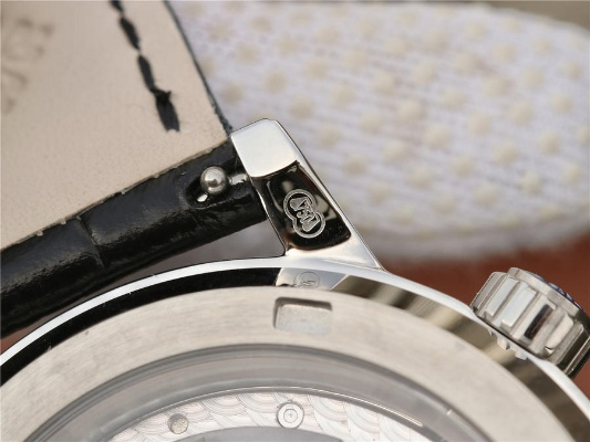 浪琴高仿表与正品真表之间令人难以察觉的五大差异 浪琴 正品 手表资讯 第1张 浪琴高仿表与正品真表之间令人难以察觉的五大差异 浪琴 正品 手表资讯 第1张