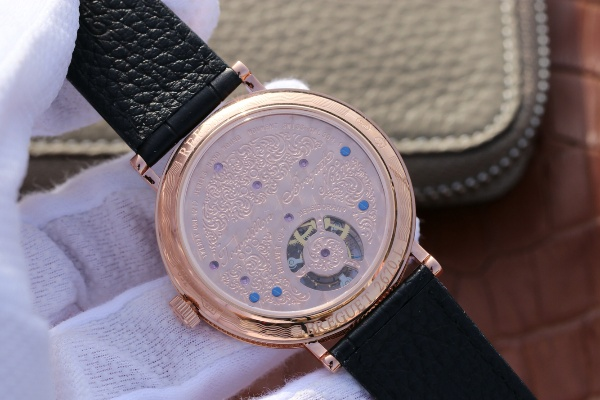 宝玑5177经典复刻版惊艳亮相传承百年工艺再现辉煌 复刻版 宝玑 经典 手表资讯 第2张 宝玑5177经典复刻版惊艳亮相传承百年工艺再现辉煌 复刻版 宝玑 经典 手表资讯 第2张
