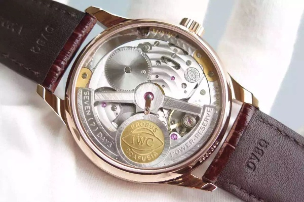 复刻劳力士手表：挑选优质厂家哪款更值得信赖 机芯 手表 劳力士 手表资讯  第1张