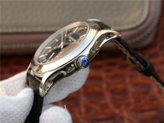 高仿手表茄再现江湖品质精湛演绎奢华传奇 品牌 市场 表界 消费者 手表资讯  第3张